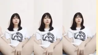 คลิปหลุดสาวอินโดตั้งกล้องช่วยตัวเองหน้ากล้อง
